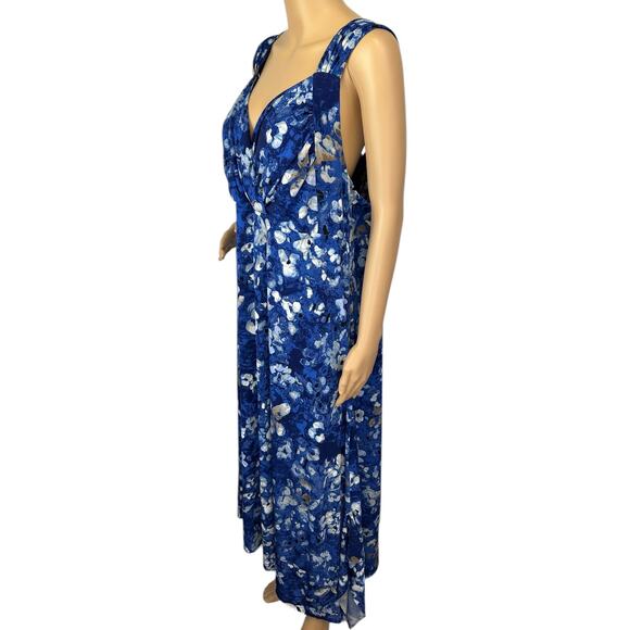Susan Graver Printed Liquid Knit Hi-Low Hem Dress Blue Floral Size 2X Sleeveless - Picture 3 of 10